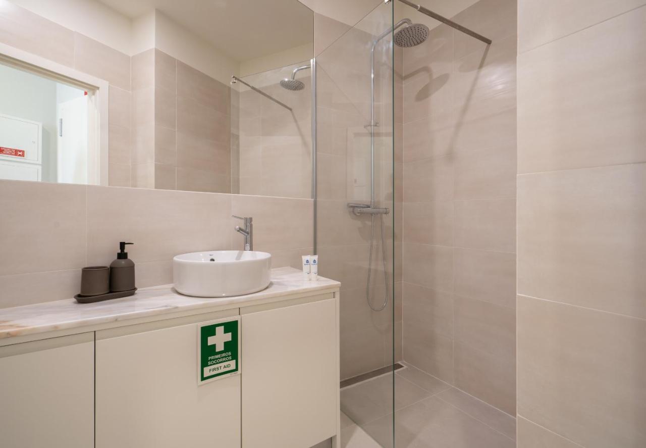 Host Wise - Enchanting Design Flat - Premium Location Porto Dış mekan fotoğraf